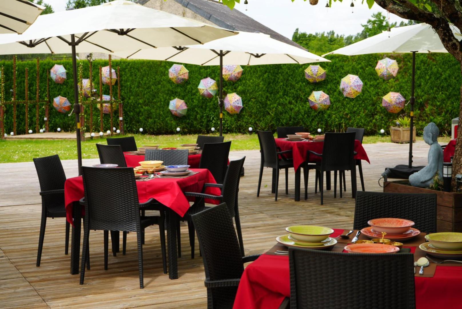 Resort & Camping - Val De Braye Besse-sur-Braye Ngoại thất bức ảnh